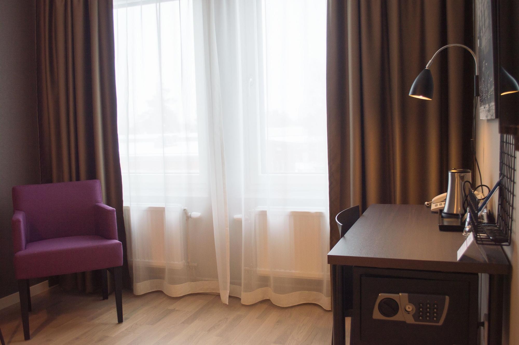 Best Western Plus Park Airport Hotel Arlanda Exterior foto